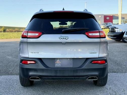 2016 Jeep Cherokee Latitude
