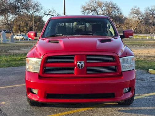 2011 Dodge Ram 1500 Sport