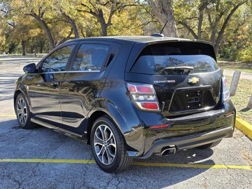 2017 Chevrolet Sonic LT