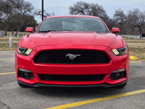 2015 Ford Mustang EcoBoost Premium