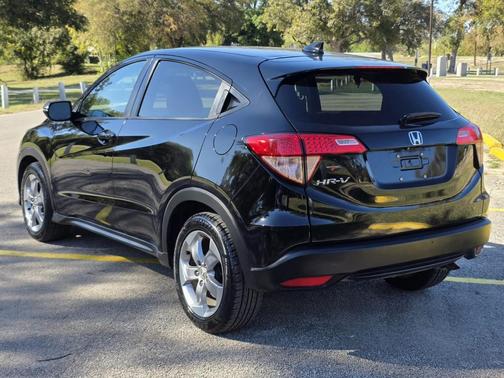 2017 Honda HR-V EX
