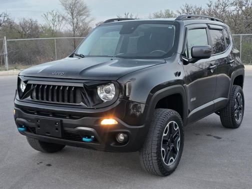 2017 Jeep Renegade Trailhawk