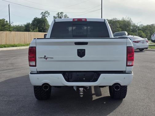 Bright White Clearcoat 2019 RAM 1500 Tradesman