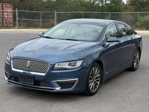 Blue Diamond Metallic 2019 Lincoln MKZ Standard