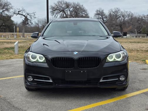 Black 2015 BMW 528 xDrive