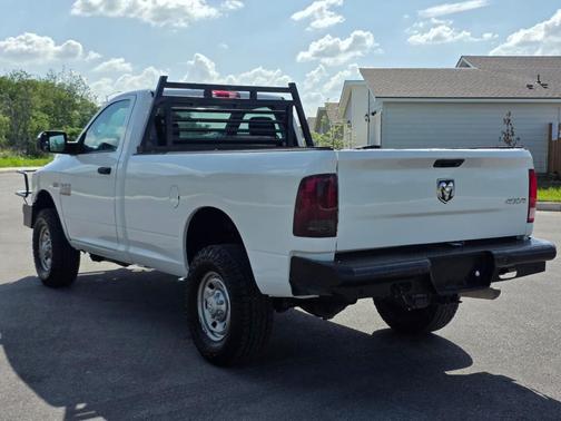 Bright White Clearcoat 2018 RAM 2500 Tradesman Regular Cab 4x4 8' Box