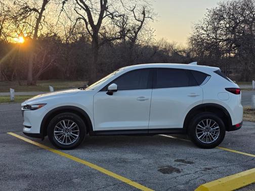 2017 Mazda CX-5 Sport