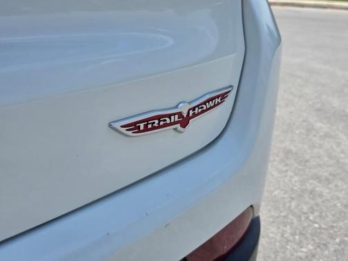 White Clearcoat 2021 Jeep Compass Trailhawk