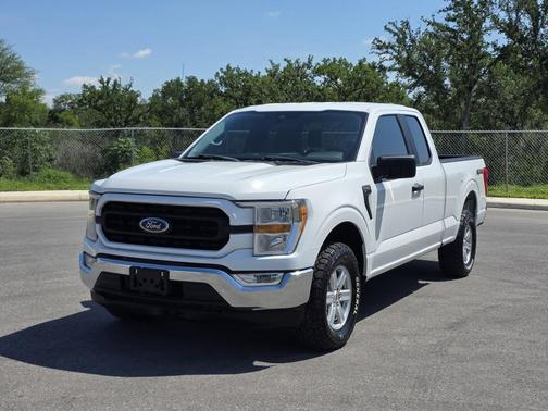 Oxford White 2021 Ford F-150 XL