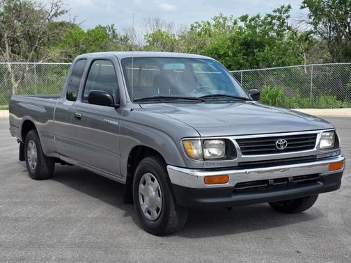 Gray 1996 Toyota Tacoma Base