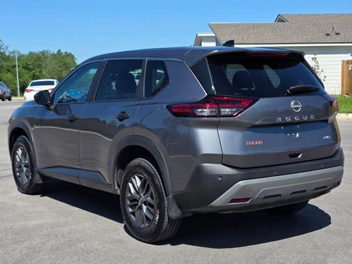 Gun Metallic 2023 Nissan Rogue S