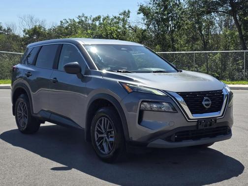 Gun Metallic 2023 Nissan Rogue S