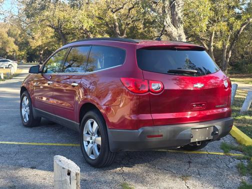 2012 Chevrolet Traverse LT
