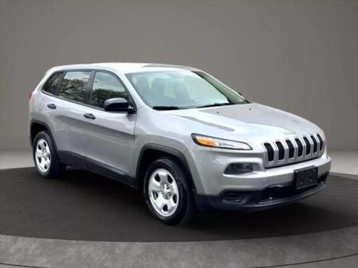 2014 Jeep Cherokee Sport
