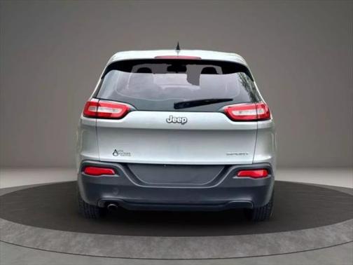 2014 Jeep Cherokee Sport