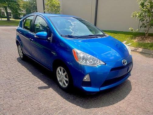 2013 Toyota Prius c Three