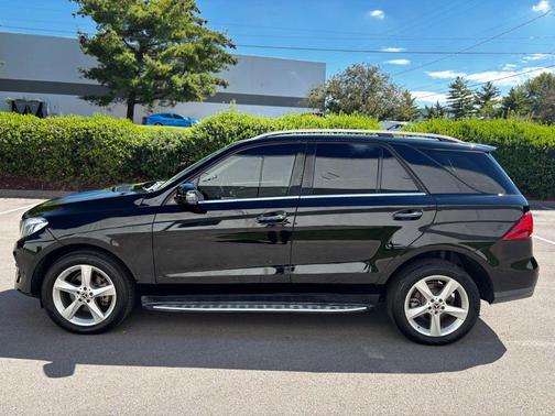 Black 2018 Mercedes-Benz GLE 350 4MATIC