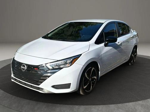 2024 Nissan Versa 1.6 S