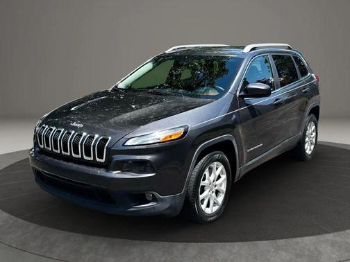 2015 Jeep Cherokee Sport