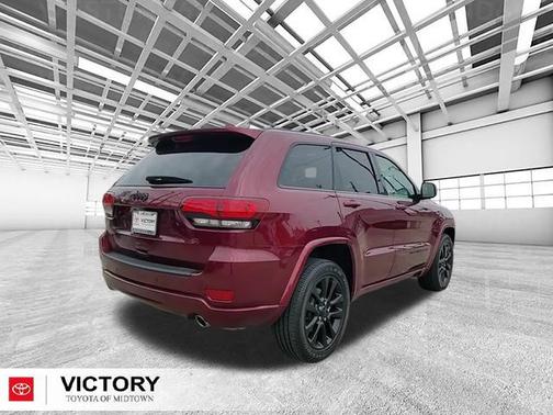 2021 Jeep Grand Cherokee Laredo
