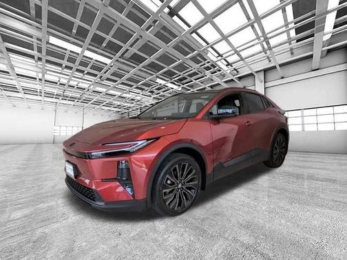 Tandoori w/Midnight Black Metallic Roof 2026 Toyota C-HR XSE