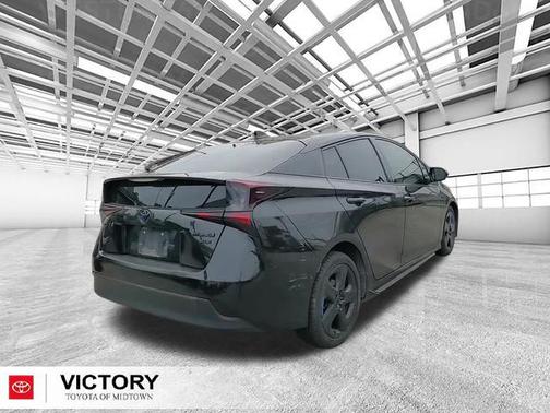 2022 Toyota Prius L