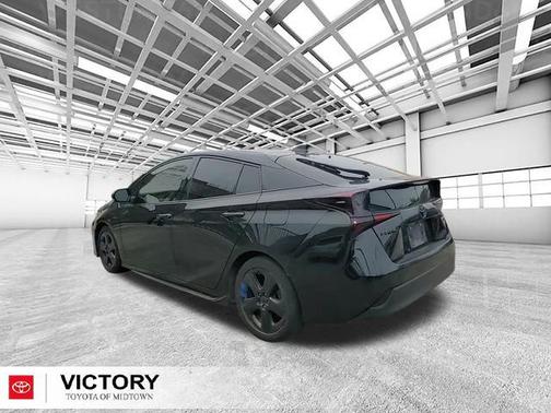 2022 Toyota Prius L