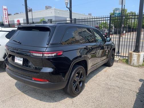 2024 Jeep Grand Cherokee Altitude
