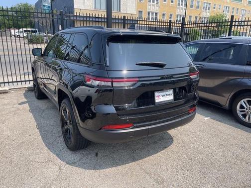 2024 Jeep Grand Cherokee Altitude