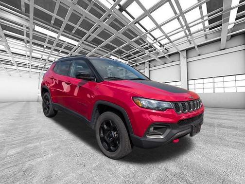 Black Clearcoat 2024 Jeep Compass Trailhawk