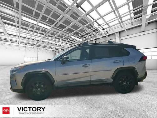 2024 Toyota RAV4 Hybrid SE