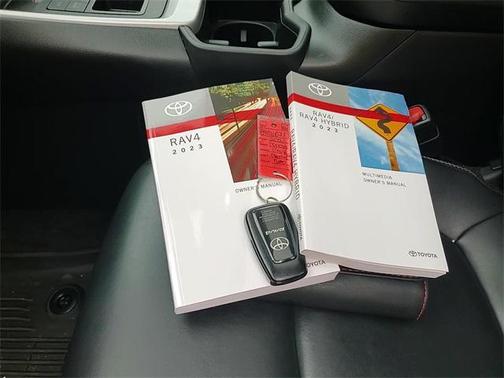 2023 Toyota RAV4 XLE Premium