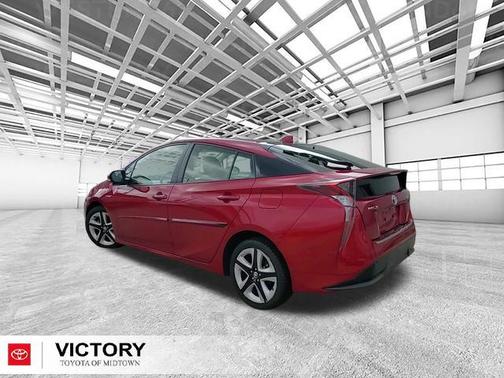 2016 Toyota Prius Four Touring