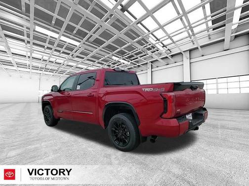 2025 Toyota Tundra Hybrid Platinum