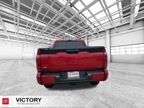 2025 Toyota Tundra Hybrid Platinum
