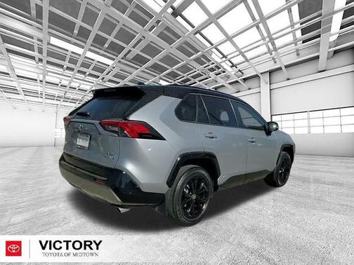 2023 Toyota RAV4 Hybrid SE