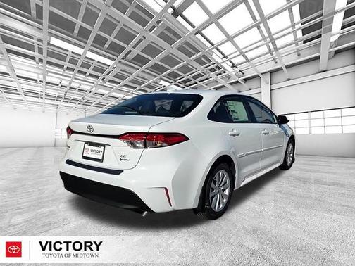 2026 Toyota Corolla Hybrid LE