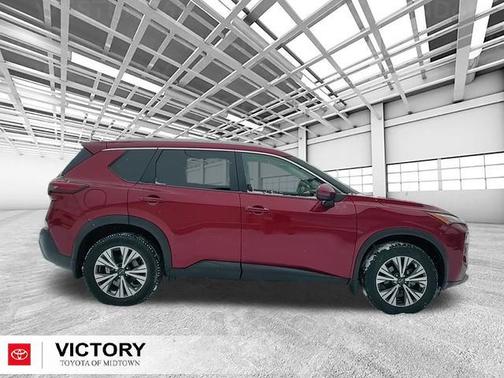 2022 Nissan Rogue SV