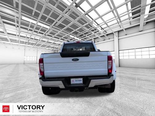 Oxford White 2022 Ford F-350 XL