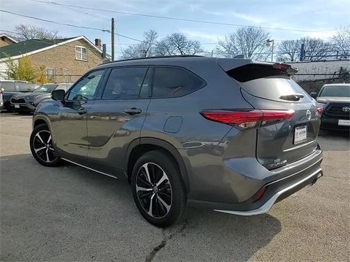 2022 Toyota Highlander XSE