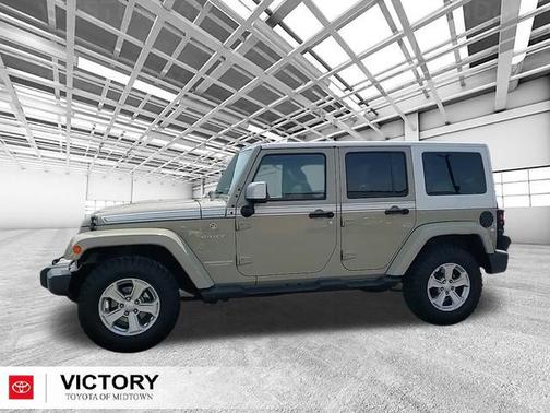 2017 Jeep Wrangler Unlimited Sahara