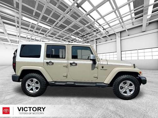 2017 Jeep Wrangler Unlimited Sahara