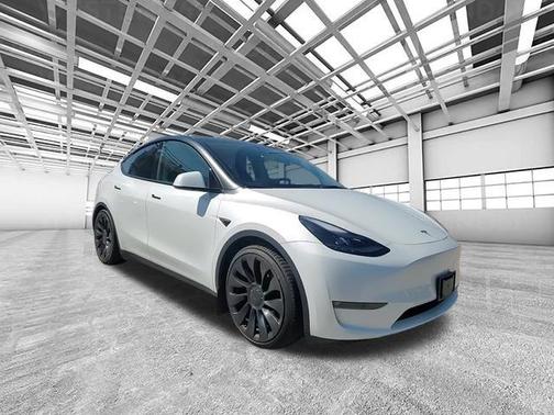 2023 Tesla Model Y Performance Dual Motor All-Wheel Drive
