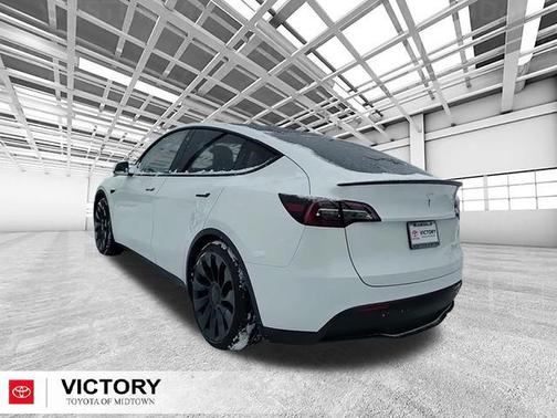 2023 Tesla Model Y Performance Dual Motor All-Wheel Drive