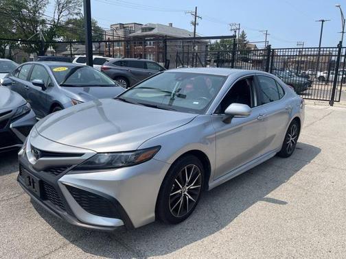 2023 Toyota Camry SE