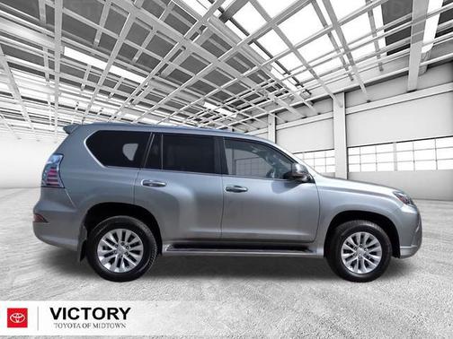 Atomic Silver 2023 Lexus GX 460 Premium