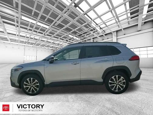 2025 Toyota Corolla Cross XLE