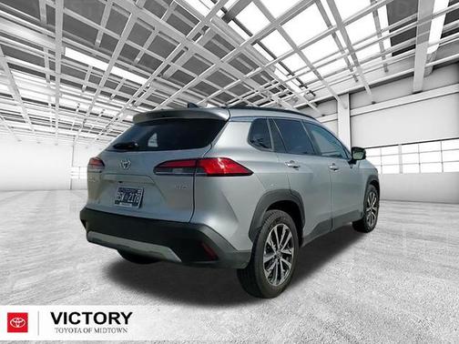 2025 Toyota Corolla Cross XLE