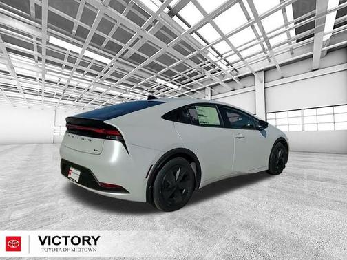 2026 Toyota Prius LE