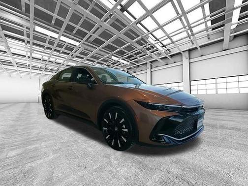 2026 Toyota Crown Platinum